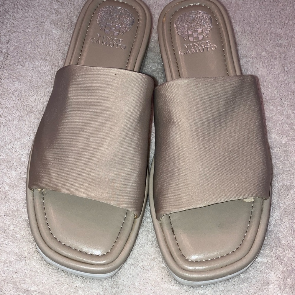 Vince Camuto Tan Slide Sandals Modern Minimalist Design